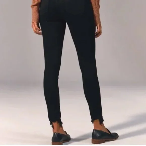 NWT ABERCROMBIE & FITCH - Black Super skinny ankle jeans  SIZE:  00L/24   #R - Picture 3 of 12